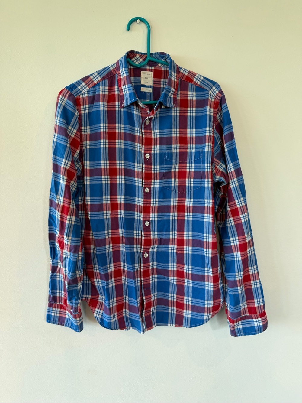 GAP Men's Red and Blue Plaid Button-Down Shirt